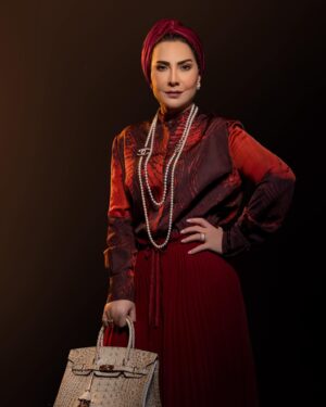 Huda Hussain Instagram - وانتهت حكايتنا #من_شارع_الهرم_الى  @hebahamada  @jamal_sanan  @eaglefilmsprod  #المثنى_صبح 💫✨💫✨💫✨💫✨ كل عام وانتوا بخير