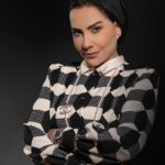 Huda Husain Instagram - وانتهت حكايتنا #من_شارع_الهرم_الى @hebahamada @jamal_sanan @eaglefilmsprod #المثنى_صبح 💫✨💫✨💫✨💫✨ كل عام وانتوا بخير