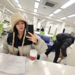 Hwang Jung-eum Instagram - 오늘하루 시작해보까나🤣🤭🤗😁😂