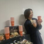 Hwang Jung-eum Instagram - #아베베베이커리🍩 감사히잘먹을께여 @hino2033 ❤🧡💛💚💙💜