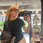 Hyoyeon Instagram - #AUSTIN . . . 🍺
