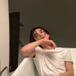 Hyunjin Instagram - ELLE Behind with @cartier @ellekorea