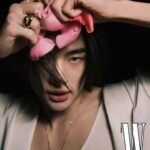 Hyunjin Instagram - @kilianparis @wkorea 🤍