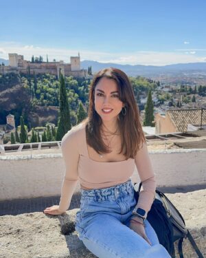 Ilean Almaguer Instagram - Otro carrete de la hermosa #granada #spain ✨💕