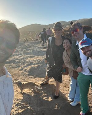 Ilean Almaguer Instagram - Amigos, matcha y atardeceres…
Que delicia de Domingo 
#malibu #friends