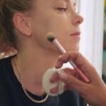 Iliza Shlesinger Instagram - From rocking mom jeans to stealing baby teeth, Iliza reveals some of her insights of motherhood.👖🫶 Give Mom the gift of laughter this Mother’s Day via the link in bio!
