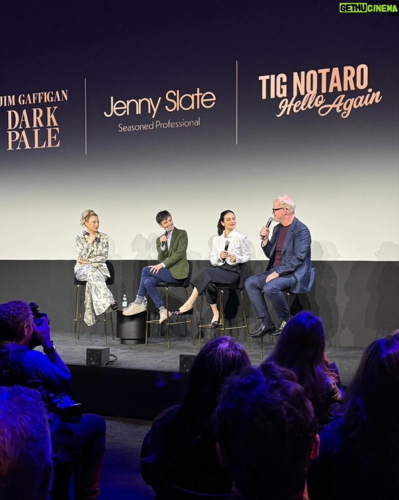 Iliza Shlesinger Instagram - I had so much fun moderating the FYC Emmys panel for stand up specials for @amazonmgmstudios with Tig Notaro, @jennyslate @jimgaffigan . @taraswennen Credits for tonight! ◦ Suit- L’agence @lagencefashion ◦ Bra- Simone Perele @simoneperele_america ◦ Shoes- Giuseppe zanotti @giuseppezanotti ◦ Earrings- Eriness @erinessjewelry ◦ Ring- Eriness @erinessjewelry 💇‍♀️ @castillo_13 💄 @andremakeup