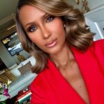 Iman Instagram - Full moon & eclipse #MondayWormMoon