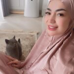 Imel Putri Cahyati Instagram - Teruntuk kamu yg bikin rindu, aku doakan lebaran ga lewat rumah kamu. Biar kamu kerumah aku 🤭🤏🏻