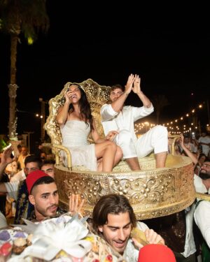 Inbar Lavi Instagram - I have no words, only gratitude🕊 @brides 
@stevebarproductions 
@vanessacoevents 
@peoplephotography 
@daniellahajaj 
@shanylasry 
@desert.co.il 
@studio_galita 
@ortalelimeleh1 
@guysamuel_official 
@alphamusic.co.il 
@omer.erlichman 
@_mishell_music 
🤍אין מילים, רק הודיה
