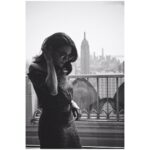 Inbar Lavi Instagram - “I would not be everything I am today if this city had not kicked me in the ribs many many times” 📽 @ericakiara