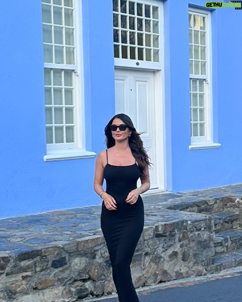 India Reynolds Instagram - Bo-Kaap with my Bo-🐈’s