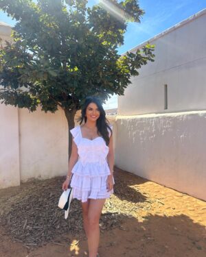India Reynolds Instagram - Absolutely frilled with wine tram life 🤍