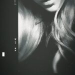 Irina Dubtsova Instagram - «Мне нравится город, который ты ненавидишь Я люблю делать всё то, что на тебя давит Я поставлю на кон всё, что ты во мне видишь Странные ставки однажды тоже играют...» Скоро ❣️