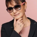 Irina Khakamada Instagram - С 8 марта , девочки !