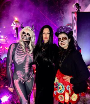 Irina Voronina Instagram - Dear employer. Next year I’ll be taking the entire month of October off to celebrate #Halloween 😈. 

#halloweencostume #halloweenmakeup #sugarskulls #sugarskullmakeup #playmates #roguebunnies