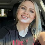 Irina Voronina Instagram - When you get your hair done - it’s an excuse to post a selfie and some Comedy Show flyers! 🎟️ TICKET LINKS IN BIO! 🎟️ Come out to hang ! 👇👇👇 Upcoming shows! 3/27 - COMEDY STORE LAJOLLA with @prettyfunnywomen 4/6 - @pettycashstudios - CANCEL @wanna_fanto 4/20 - @theicehousecc -HOME BY 9 w @stacilynnfletcher @jaylynbishop #standupcomedy #irinavoronina #womenincomedy #cometomyshow #losangelescomedy