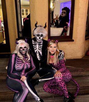 Irina Voronina Instagram - Dear employer. Next year I’ll be taking the entire month of October off to celebrate #Halloween 😈. 

#halloweencostume #halloweenmakeup #sugarskulls #sugarskullmakeup #playmates #roguebunnies