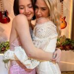 Iris Apatow Instagram - 🤗🫀