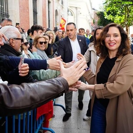 Isabel Díaz Ayuso Instagram - El futuro de España lo hemos de decidir entre todos los españoles. No a la amnistía, a la impunidad, a los privilegios ante la ley. Por la convivencia y el Estado de Derecho.