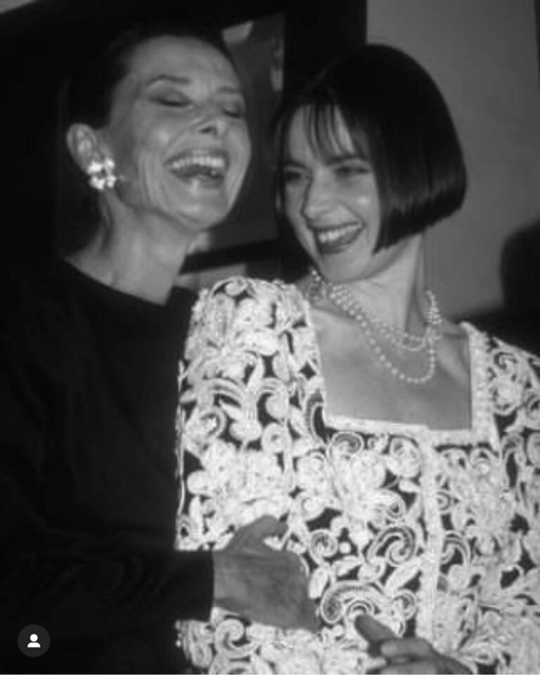 Isabella Rossellini Instagram - With Audrey Hepburn around 1990 . She was lovely, warm , fun and kind . When I met her I thought she reminded me of my mother who was as charming #audreyhepburn #ingridbergman