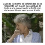 Isabella Santodomingo Instagram - @diossa.aiff ❤️ La relación entre mi hija y yo ha pasado por años muy difíciles llenos de discusiones tontas y dolorosos distanciamientos que ninguna de las dos entendía bien pues lo único que siempre hemos tenido claro es que nos queremos mucho y que siempre-siempre, estemos donde estemos, contamos la una con la otra. Un día, de repente, todo mejoró. No porque Dani haya madurado… o tal vez, yo. Todo mejoró cuando aprendí a soltar. Cuando entendí que los hijos no son una propiedad, tienen voluntad propia y una misión de vida posiblemente distinta a la de nosotros, sus padres. Entendí que nuestra función es guiarlos, apoyarlos y darles las herramientas para salir al mundo a vivir su propia aventura. Pero, lo que más me sirvió, fue acordarme de que yo había hecho lo mismo que ella cuando me fui de mi casa: busqué mi propio destino así éste me llevara lejos de mis seres queridos. Cuando solté, no sólo Dani regresó, ya no como adolescente rebelde, sino como una mujer fuerte, decidida, valiente, con metas claras… como una aliada y amiga. Sobrevivimos esos años horribles de tanto dolor y salimos con nuestra relación fortalecida. Los hijos no son para que nos solucionen la vida cuando seamos viejos, los criamos para que puedan vivir, compartir y aportarle a la sociedad. Criemos buenos seres humanos, para soltarlos cuando sea el momento, para abrazarlos cuando regresen por cuenta propia y para poder decir orgullosos que verdaderamente hicimos una buena labor como padres. Y, si su hij@ adolescente está en su etapa insoportable… déle su espacio y déselo a usted mism@ y ya verá como solitos y cargados de amor, siempre regresan. 😉❤️ Te amo, Dani. •• #Isagram