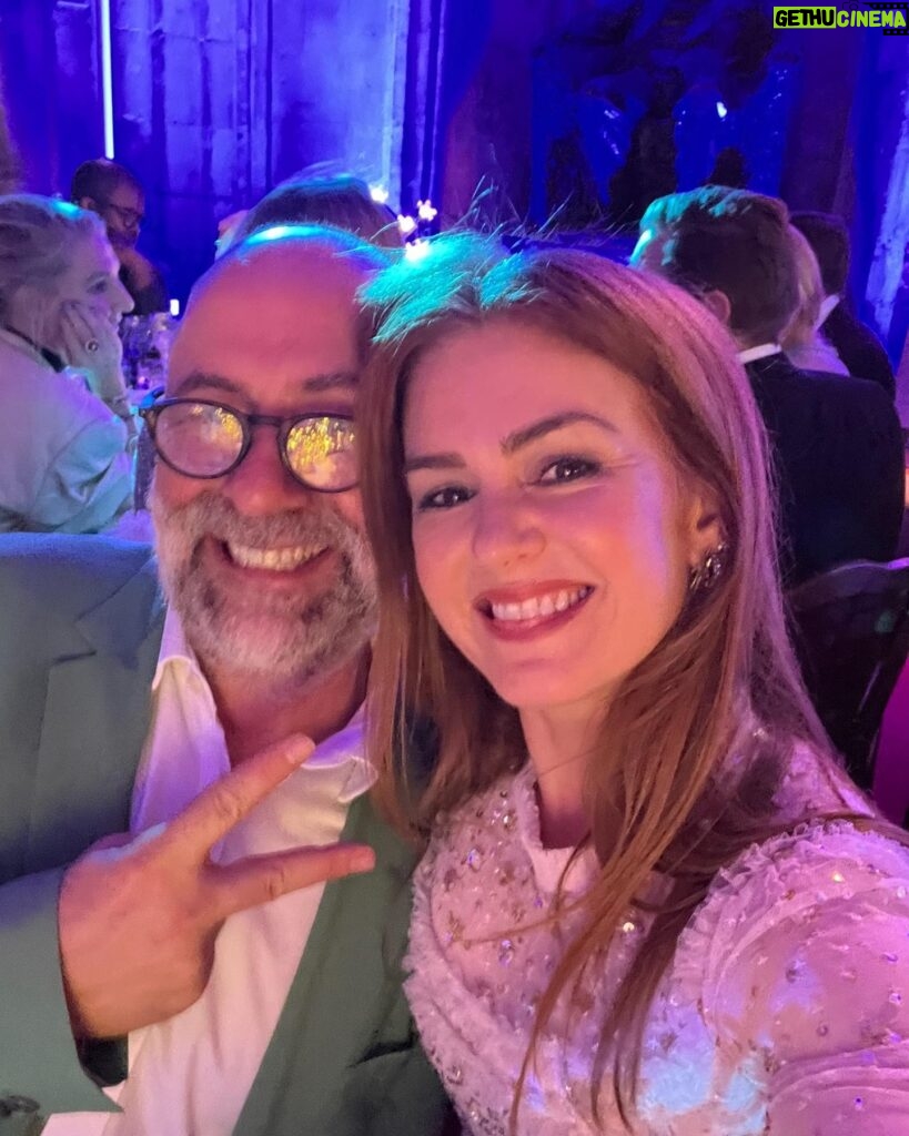 Isla Fisher Instagram - It was an honor and a privilege to support Save the Children tonight #thewintergala @savechildrenuk @needleandthreadlondon #narnia