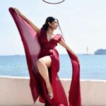Iti Acharya Instagram - Cannes 2022 @cannes_filmfestival @tomcruise @deepikapadukone @cannesfrance @nfdcindia #reels #cannes #throwback #travel #france #travelreel #instatravel #summer #filmfestival