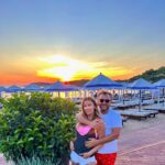 Ivana Sert Instagram - Tüm Dünyayı arayıp taradıktan sonra mutluluğun kendi öz yuvanda olduğunu öğreneceksin…🙏❤️🧿 @atesertt❤️ @sezerdermenci ❤️