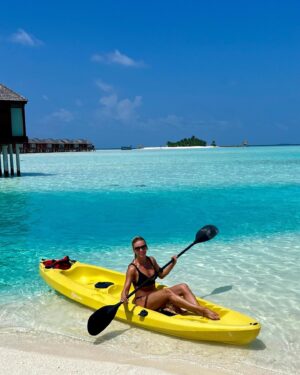 Ivana Sert Instagram - Beautiful place beautiful memories ☀️🏝️♥️
#maldives #maldivesislands #lifestyle #travelphotography  #travel #worldtraveler #worlddestinations #tropical #tropicalisland #beautifuldestinations #love #family #familycomesfirst❤️