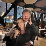Ivana Sert Instagram - İyi ki benim herşeyıimsın canım kocam ♥️🙏🧿 yıl dönümümüz kutlu olsun #happyanniversary ♥️ Seni çok seviyorum ♥️ @sezerdermenci