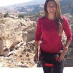 Ivette Vergara Instagram - #FBF 2011 “La Ruta de Gengis Khan” más de 13 países en poco menos de 3 meses…un recuerdo imborrable…los viajes han sido una parte fundamental en mi crecimiento tanto personal como profesional…decisiones a veces difíciles cuando tienes que dejar a tus hijos y familia por un tiempo… aún recuerdo que cada vez que dormía despertaba con esa sensación de angustia de no tenerlos a mi lado…no sé de dónde saqué fuerzas para continuar…o sí sé…el compromiso con mi equipo, cada uno con la pasión por nuestro trabajo … cada destino ha sido un maestro silencioso, mostrándome que el poder de elegir mi camino y construir mi futuro está en mis manos. A través de culturas desconocidas, idiomas extranjeros y paisajes que quitan el aliento…he aprendido a valorar la belleza de perseguir mis sueños y buscar mi felicidad en cada oportunidad que la vida me presenta. Los viajes me han enseñado que nuestra jornada es un lienzo en blanco, y somos libres de pintarlo con los colores de nuestras pasiones y sueños…y tú? Que estás haciendo por lograr tus sueños?? Los leo…✨🔥❤️ #ViajesTransformadores #CrecimientoPersonal #SueñosYRealidades #viajes #pasion #sueños #desarrollopersonal