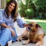 Ivette Vergara Instagram - 8M…Hoy abrazo a todas las mujeres increíbles que me rodean…celebro y admiro a cada mujer maravillosa de mi familia…a mi hija, mi madre, mis amigas, mis compañeras 💕…y a todas las Mujeres que existen✨ sean quienes sean y hagan lo que hagan…Hoy celebro la inmensurable fortaleza, diversidad y belleza de todas las mujeres…Cada una con su chispa, energía y fuerza, haciendo lo suyo y brillando✨…Estamos en esta vida para abrirnos paso, soñar a lo grande y apoyarnos siempre…y lo vamos a lograr porque cuando nos unimos, ¡somos imparables!!!🔥 Feliz Día de la Mujer ✨💕🙏🏼…. Y tú celebraste tu día??..Las leo 😘 #8M #diadelamujer #díainternacionaldelamujer #mujeres #celebración #santiago #méxico #usa #colombia🇨🇴 #perú #argentina🇦🇷 #fuerza #guerreras #diversidad #madres #hijas #mujeressinestereotipos #amorpropio