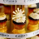 Iza Calzado Instagram - Sunny cakes for our sunniest baby girl 🌞 @cupcakelab.ph always makes the best and cutest cakes for our family gatherings 🥰🎂