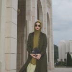 Izara Aishah Instagram – Pergi ke kedai nak beli tudung, 
Kedai tutup. 

Amara instant Hijab @izaraworld