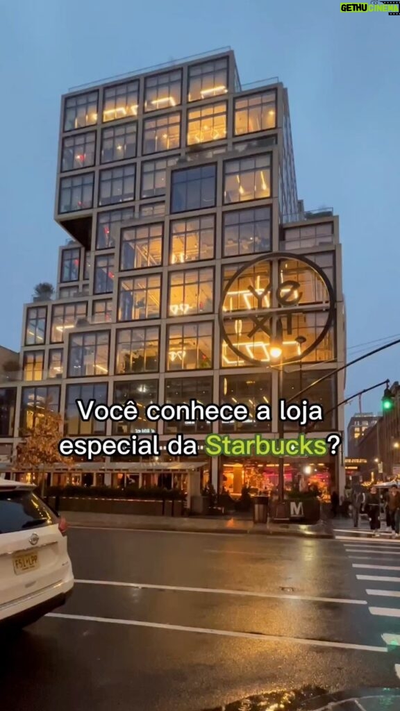 Jéssica Belcost Instagram - Vocês sabiam que a @starbucks tem 6 lojas especiais espalhadas pelo mundo? Uma delas fica em Nova York e você vai conhecer hoje! :) 📍Starbucks Reserve Roastery 61 9th Ave, New York ☕️ E aí, gostaram?!