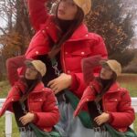 Jackie Cruz Instagram - Started my holidays early. Thank you @thealist.us for setting me up. ♥️ jacket @jcrew purse @lesportsac jeans @goodamerican hat @ritual