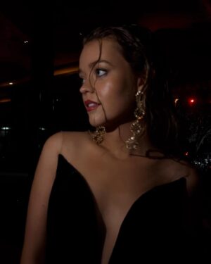 Jade Pettyjohn Instagram - A night with Kino 🎞️
Styled by @styledbyfranzy 
Dress @cristallini_official 
Bag @ramstiofficial 
Earrings @elisheva.and.constance 
Video: @juliet_holyfield