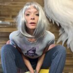 Jaime King Instagram - My best friend made me homemade macaroni and cheese and showed me that I absolutely can rock gray hair and she can rock a cowboy hat like Dave Filoni. It was a good day. Love you @krystinaarielle ❤️