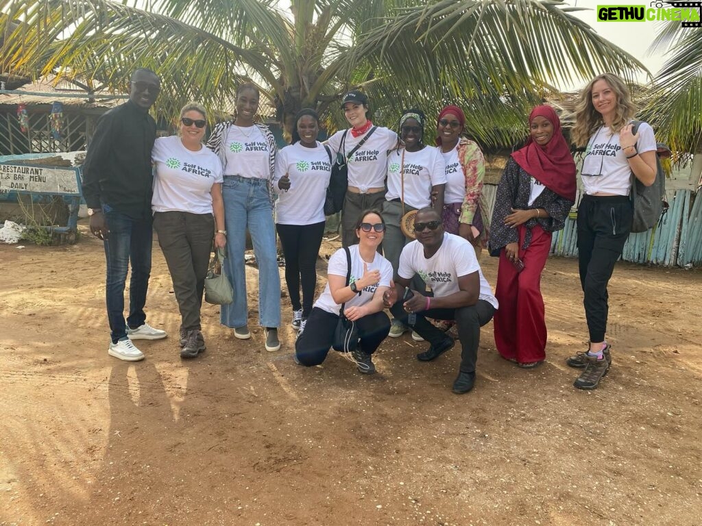 Jaimie Alexander Instagram - Say hello to the women oyster farmers of Kartong, The Gambia 👋 Self Help Africa are working with these women as part of our @irish.aid funded project that aims to improve food security and incomes for 12,000 people, through: - Sustainable oyster harvesting and processing - Waste management - Vegetable production Today, a group of women oyster farmers demonstrated to our Gambia team & @jaimiealexander a number of programme activities, including: - Rack culturing oysters - stringing the oysters and placing on ‘racks’ in the water to better protect mangroves - Sorting through oysters to find the superior female oyster shells - The planting of new mangroves and the protection of existing and restored mangrove forests Why are programmes like this so vital in The Gambia? Low lying coastal areas such as Kartong are particularly vulnerable to the impacts of climate change, putting livelihoods at risk. Part of the solution lies in protecting the previous mangrove forests of the region. Mangroves are a hotspot for biodiversity, providing food and income through activities such as oyster farming - and are also up to seven times more effective than other forests at removing polluting carbon from the atmosphere. Working together, women oyster farmers in The Gambia are transforming their families’ futures and protecting our precious planet too 💚