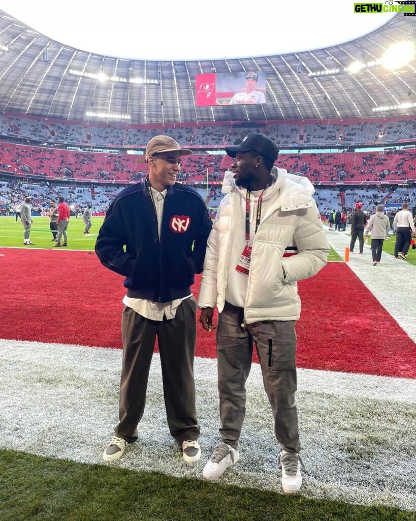 Jamal Musiala Instagram - Munich 🏈🔥 @NFL