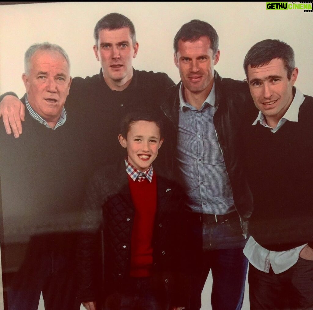 Jamie Carragher Instagram - #happybirthday to the Legend that is Philly Carra! My biggest supporter & a man who has always been been there for me, his family & all his mates ❤️ Happy 70th Dad, let’s have a good bevy & a ball today like you have done for the last 70yrs 🍻😂