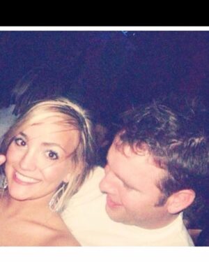 Jamie Lynn Spears Instagram - 10 years of marriage is something to proud of……like, that’s a long time to tolerate someone’s bs. Yay, us🤍👰🏼‍♀️
3•14•14