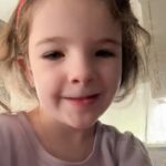 Jamie Lynn Spears Instagram - I have to travel a lot for work, but my schedule is always changing and thankfully it allowed me to be home for someone losing their first tooth just before I have to leave for work again🤍🦷