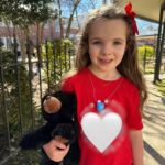 Jamie Lynn Spears Instagram - I have to travel a lot for work, but my schedule is always changing and thankfully it allowed me to be home for someone losing their first tooth just before I have to leave for work again🤍🦷