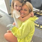 Jamie Lynn Spears Instagram - The first 2 pictures are from the moment Maddie saw me, when I surprised Maddie & Ivey at Maddie’s game after being gone in the jungle, for the longest I had ever been away from my girls. I had no clue someone was taking these pictures, but I’m so glad they did. Perks of being from Smalltown, USA🇺🇸 #FBF