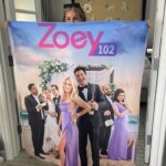 Jamie Lynn Spears Instagram - We are soooooo grateful that ALL YOU AMAZING HUMANS made #ZOEY102 such a worldwide success, and we definitely see ya’ll campaigning for a #ZOEY103 👀 We also would love nothing more then to continue telling the story of this special group of friends, so let’s get creative!! Should the group travel? Maybe Zoey comes to the UK & runs into some of my new real life besties from the jungle🇬🇧?? Will Zoey & Chase actually get it right this time?? What does married life look like for Quinn & Logan?? Do Stacey and Mark catch the Malibu Murderer?? Tag us or send us y’all’s thoughts too💭💬 PCA pacific coast academy