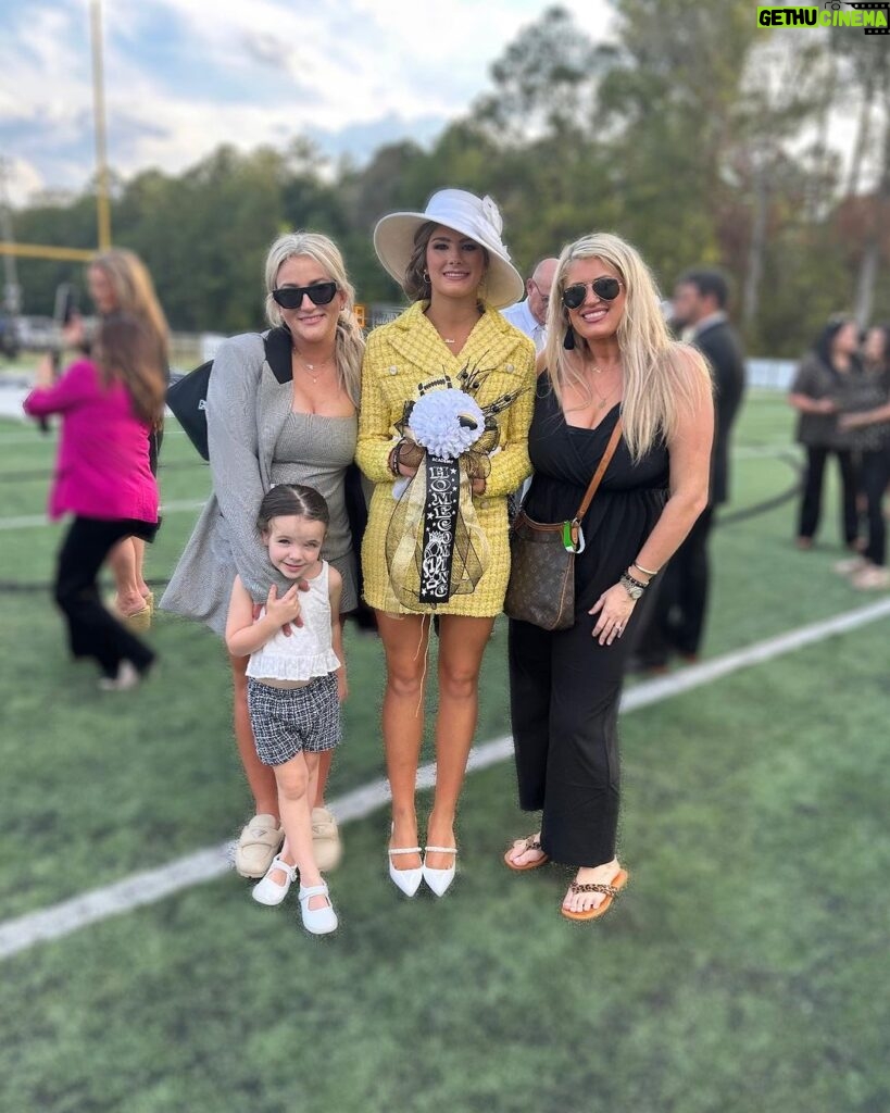 Jamie Lynn Spears Instagram - HOCO 23💛🤍🖤