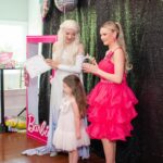 Jamie Lynn Spears Instagram - Ivey’s magical fairytale world brought to life for her 5th bday🎀👛👸💅💕 Thanks to all the magical fairy’s at @partyonceuponatime I didn’t have to do a thing, except enjoy this special day with our sweet girl💝 Too many great pics, so I’ll have to share more in my story🤍💕🤍💕🤍 •we asked for everyone to donate instead of receiving gifts, so the QR code is there for anyone who would like to donate