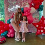 Jamie Lynn Spears Instagram - very busy weekend w/ my 2 fav girls. mama is tired. many more pics to share after I catch my breath, and wrap my head around how fast they grow up on us💔🤍👯‍♀️ Strawberry Manor Event Venue